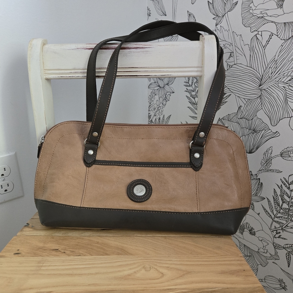 Mouflon Tan & Brown Leather Shoulder Bag